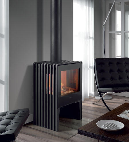 Hergóm Glance M Wood Fireplace (Includes heat shield)